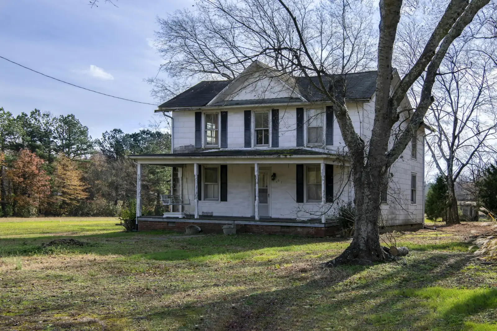 Home exterior background